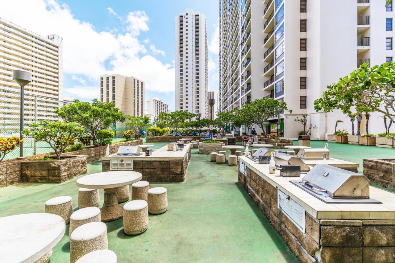 Mountain View Getaway, Free Parking And Beach Steps Away 호놀룰루 외부 사진